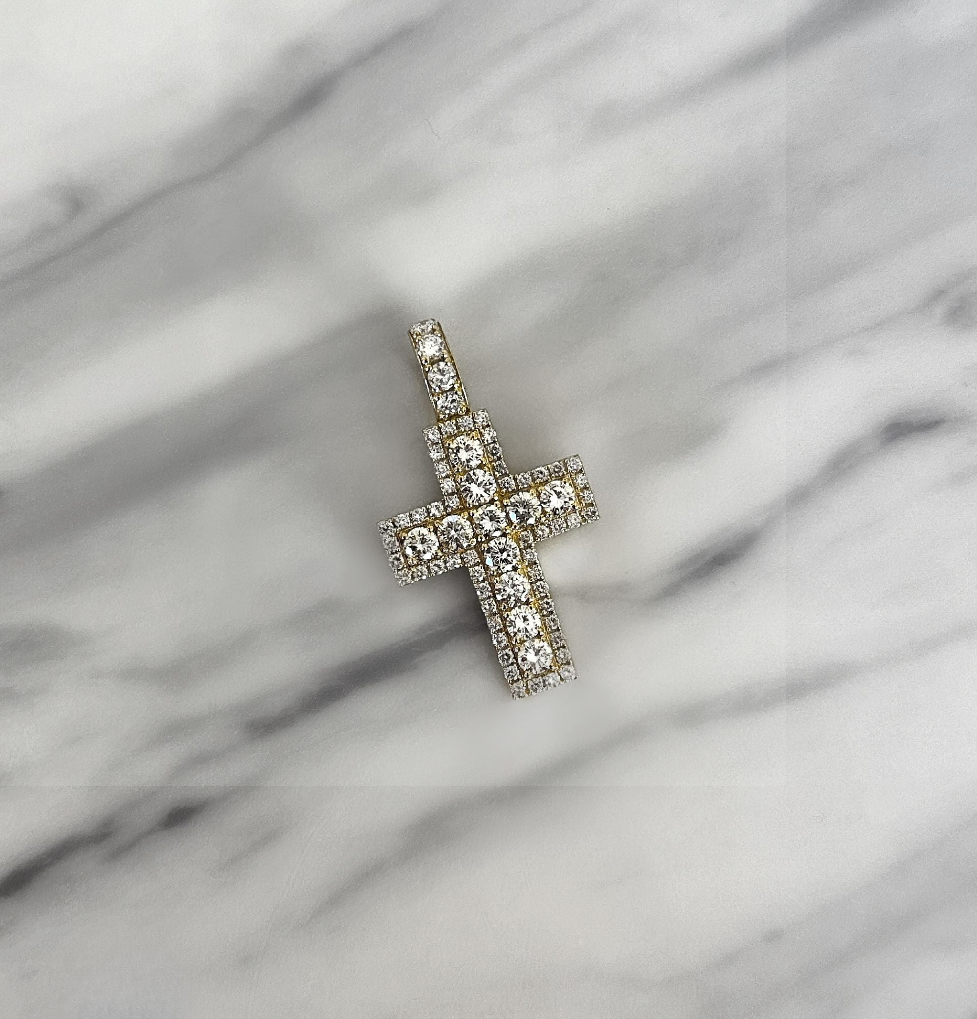 diamond cross pendant